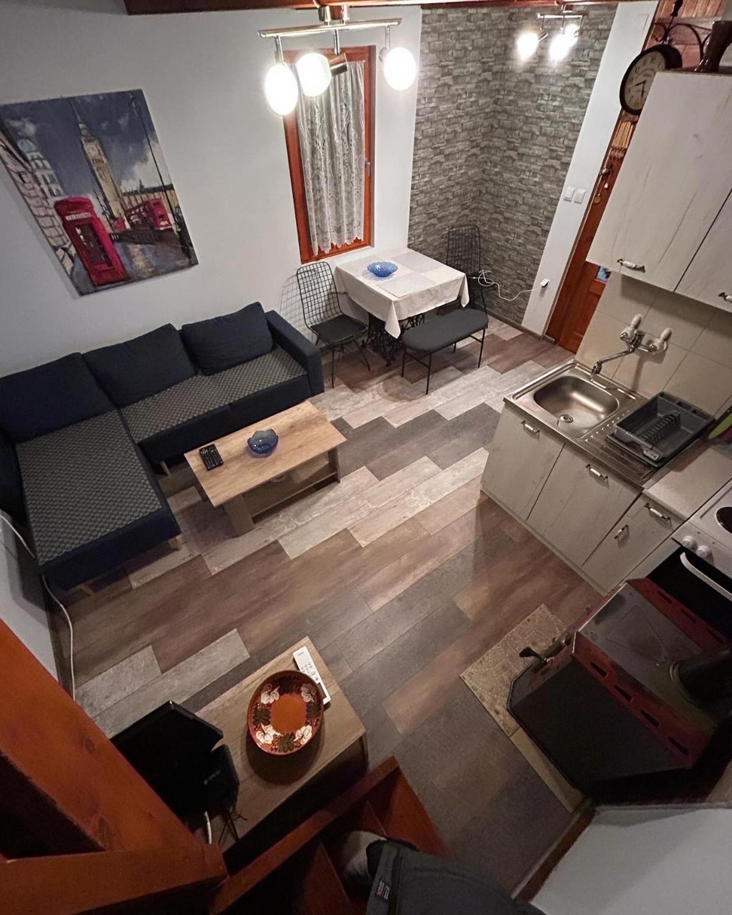 Brvnara ispod Čigote view 3