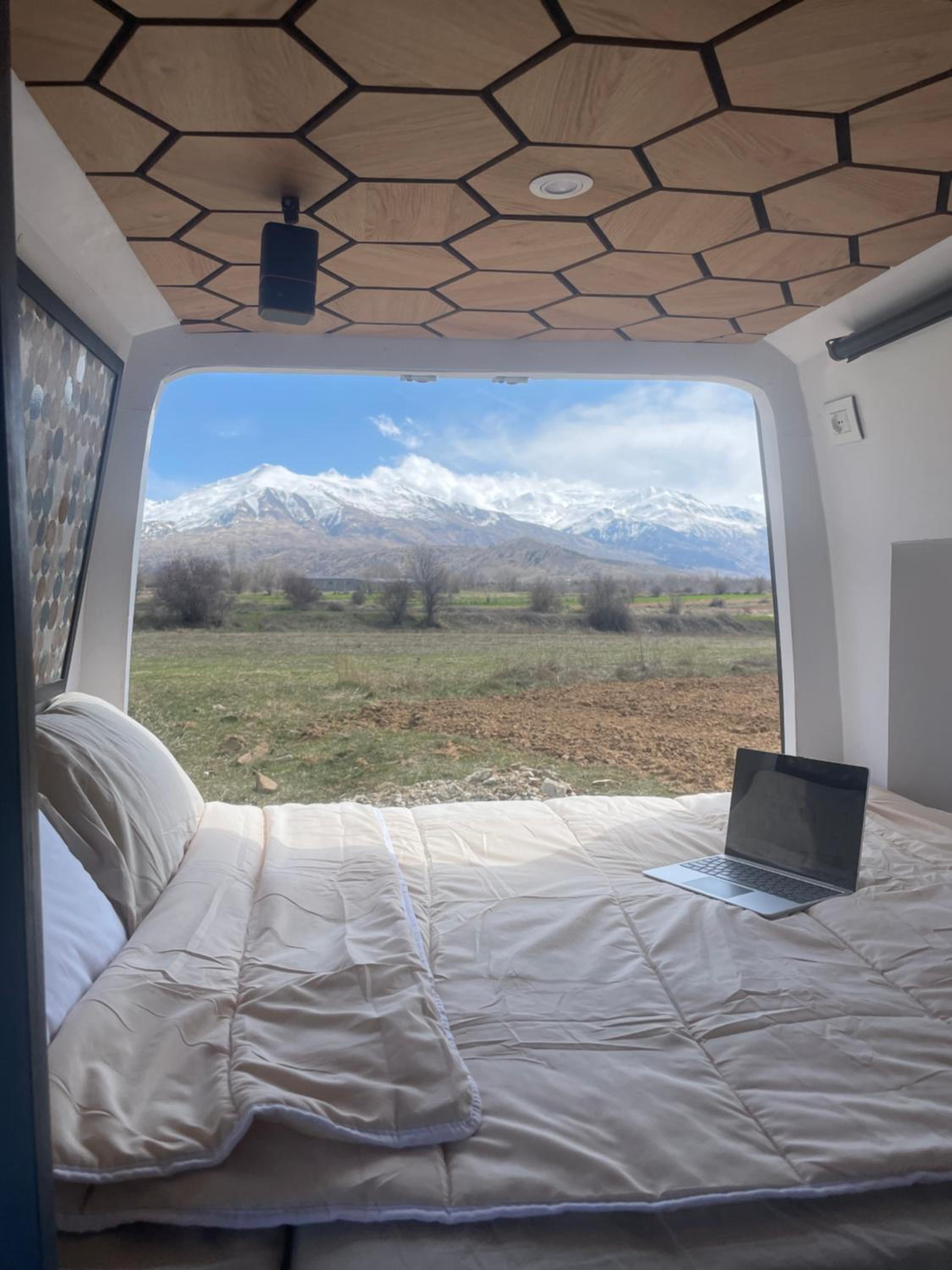ALvanTURE Premium Camper The Father