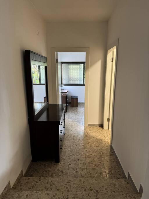 Patio Apartment with BBQ and parking