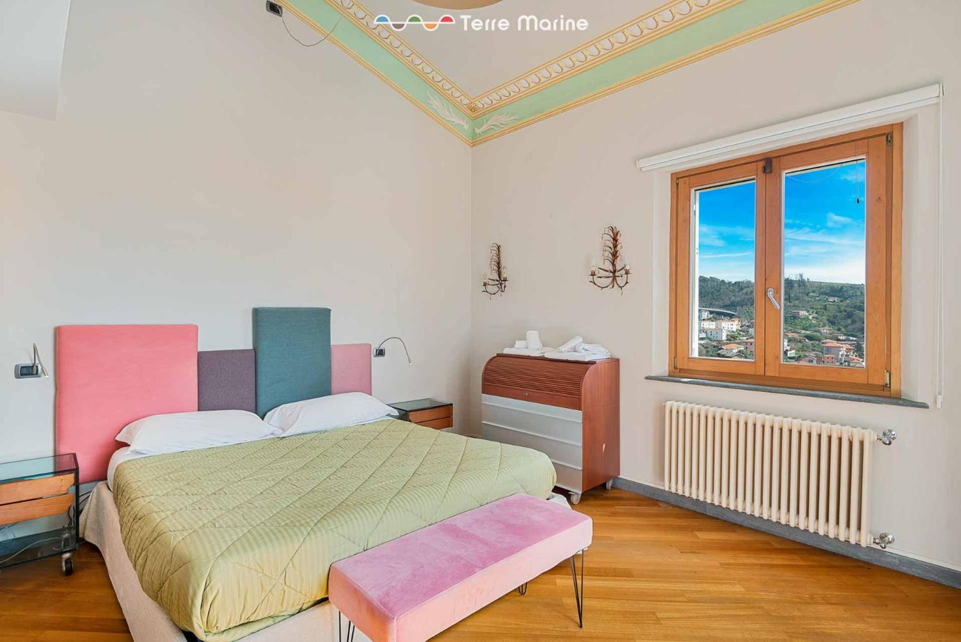 Villa Bianca, Terre Marine