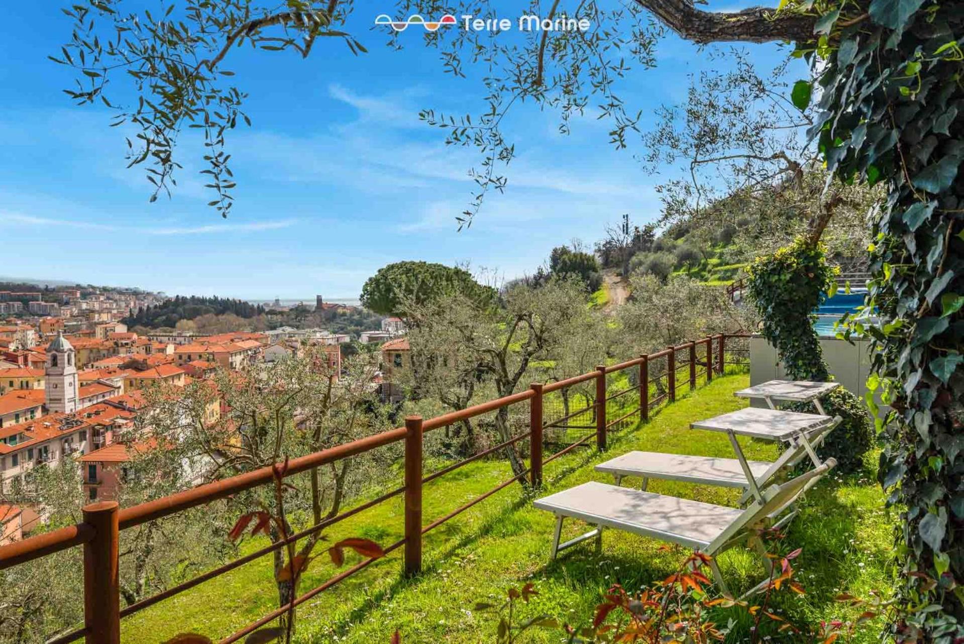 Villa Bianca, Terre Marine