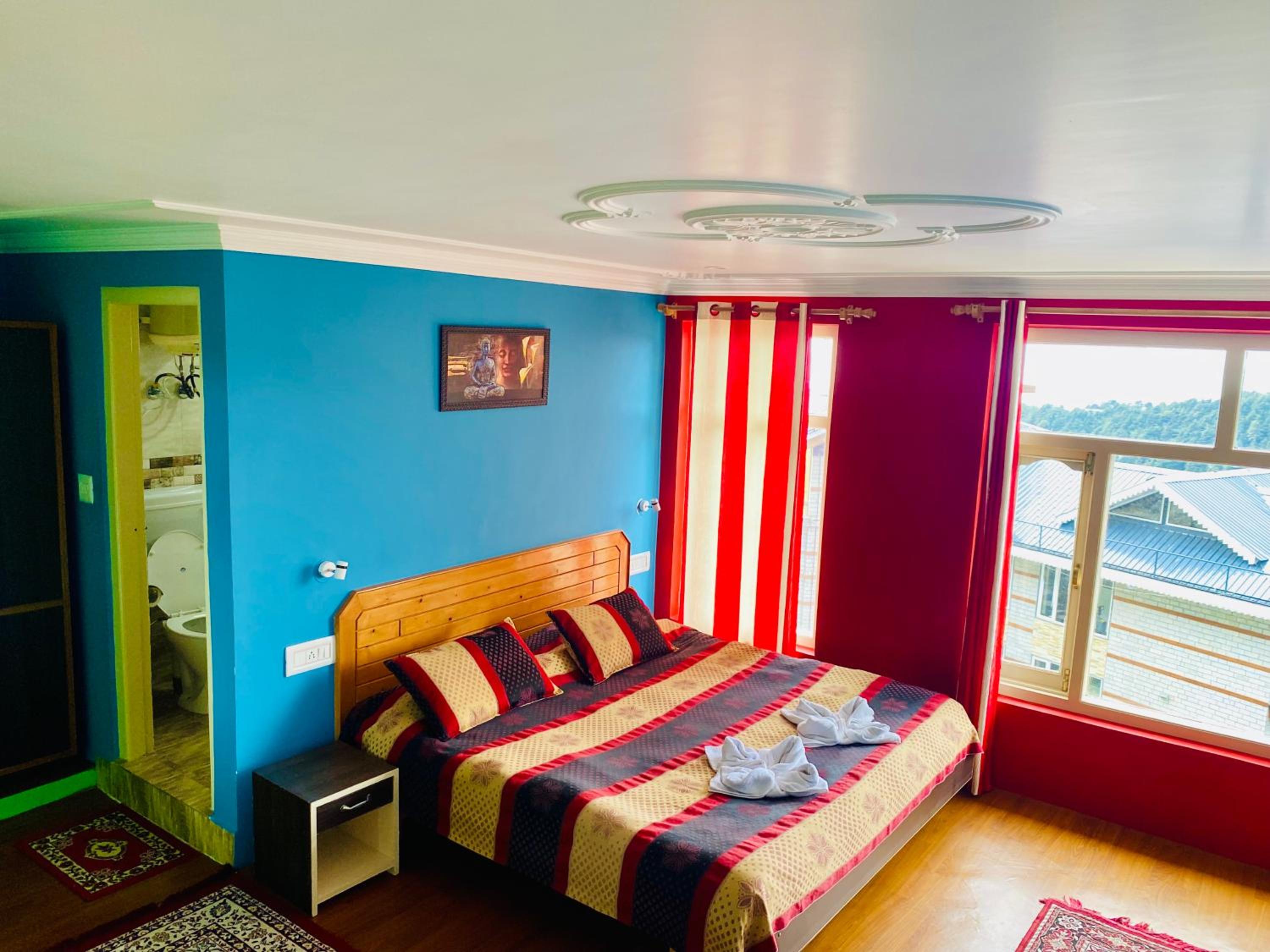 Jagatram Niwas Guesthouse Dharamkot