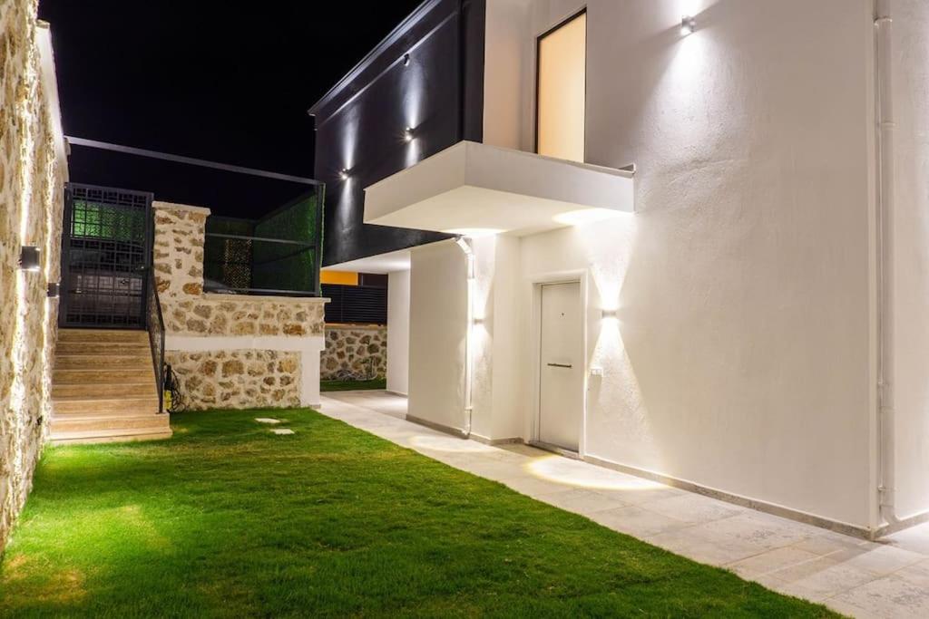 Villa Şira