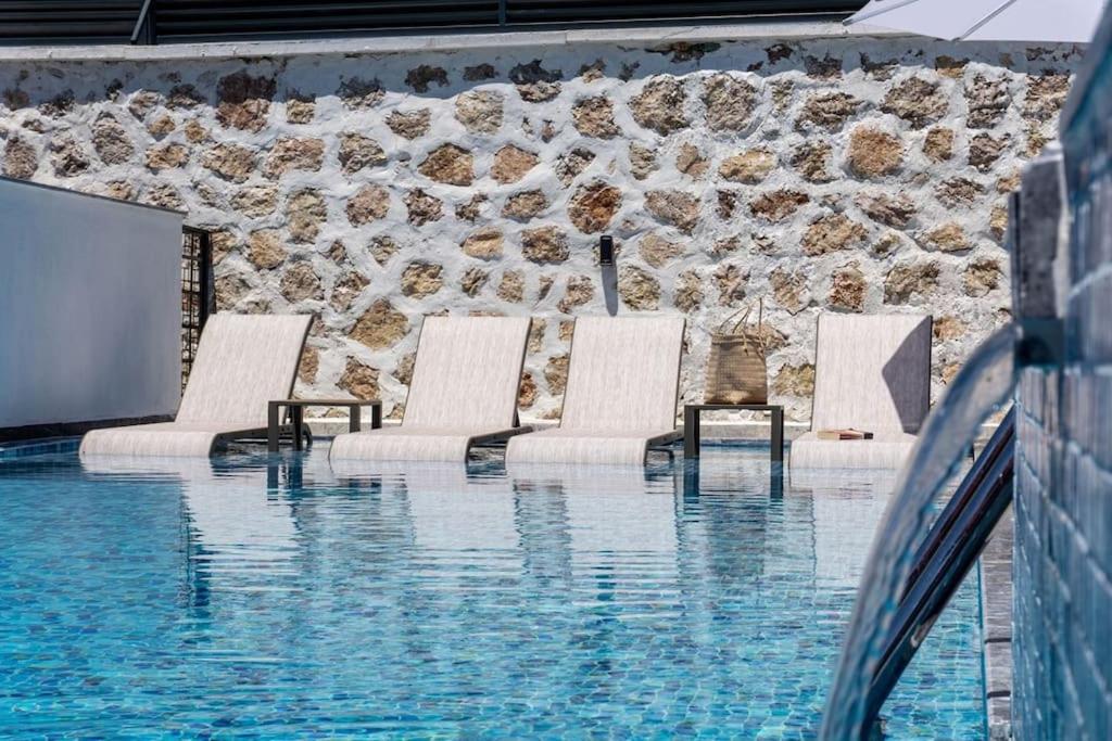 Villa Şira