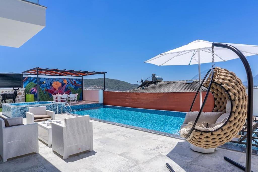 Villa Şira