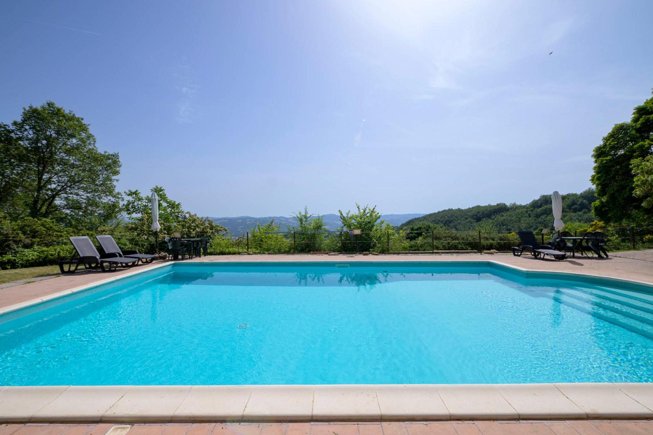 Agriturismo Castel d'Alfiolo-Barcomonte