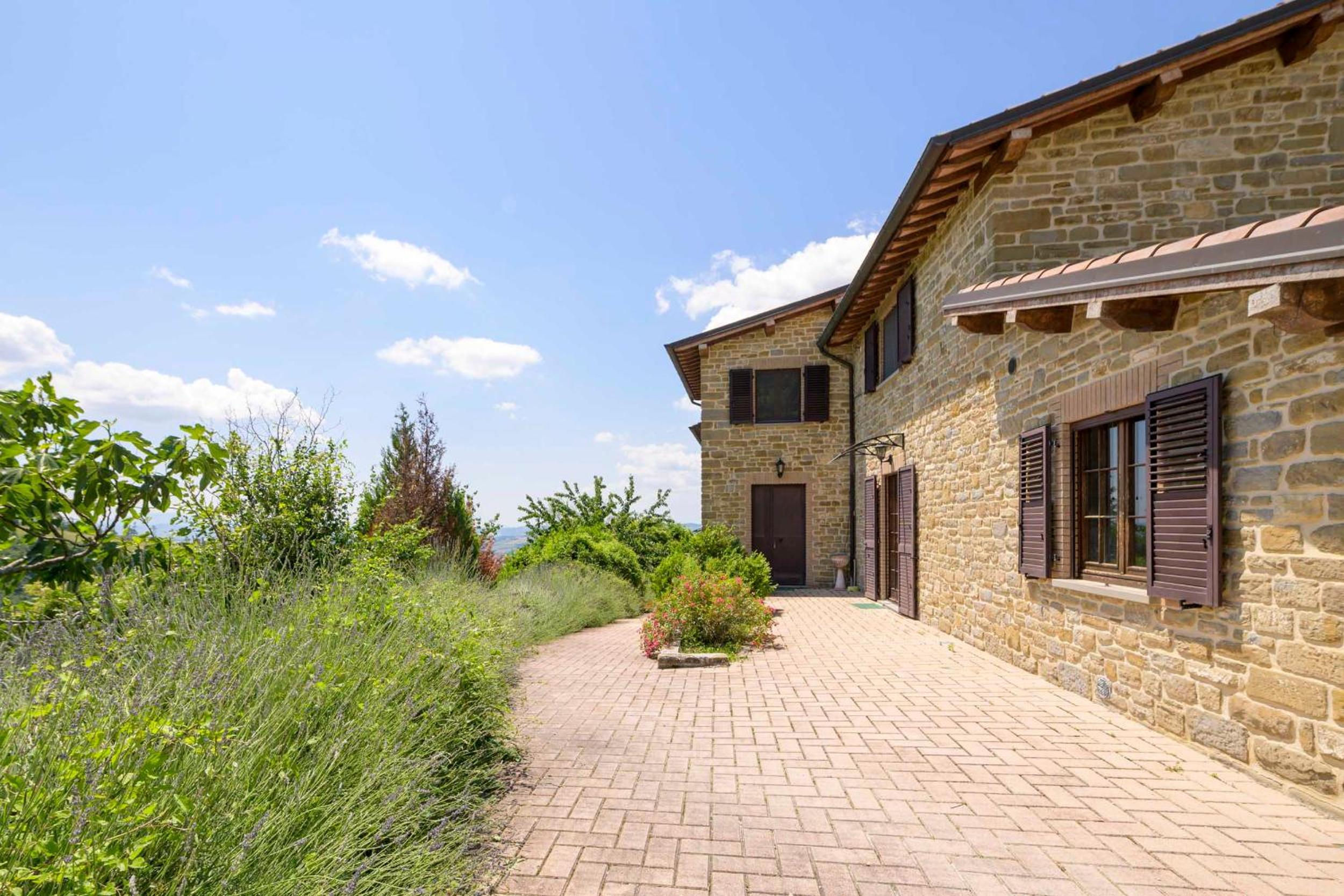 Agriturismo Castel d'Alfiolo-Barcomonte