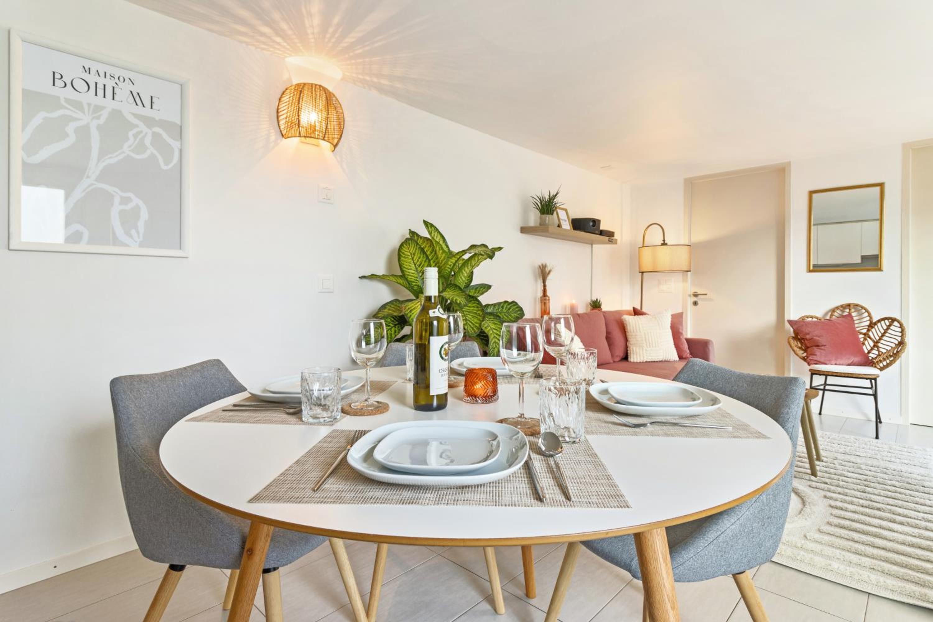 L'Escale - Calme, Projecteur Ciné, Terrasse, Parfait séjour Pro, Parking