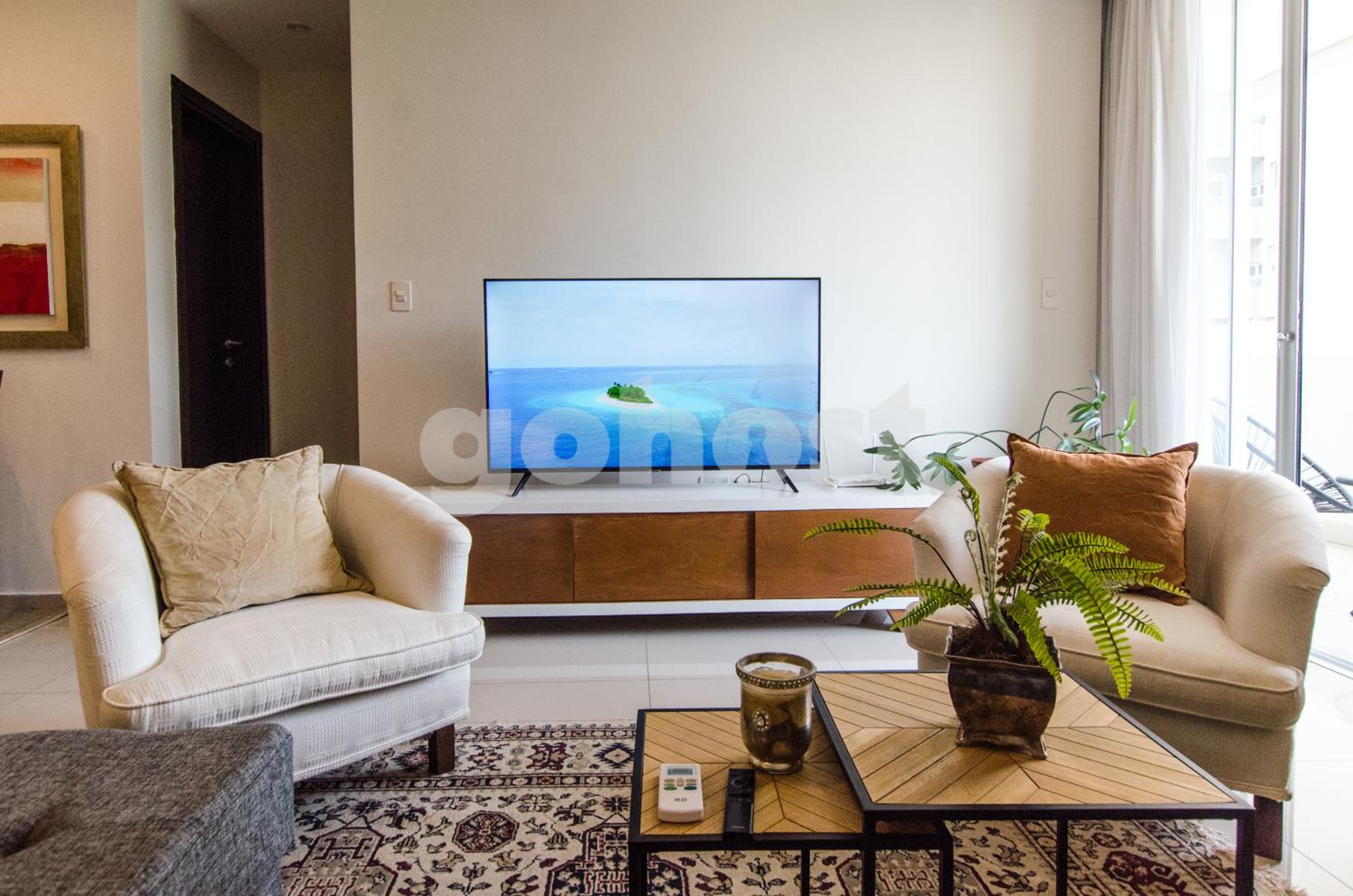 Chic apartment 500m from Shopping Mariscal Lopez view 4