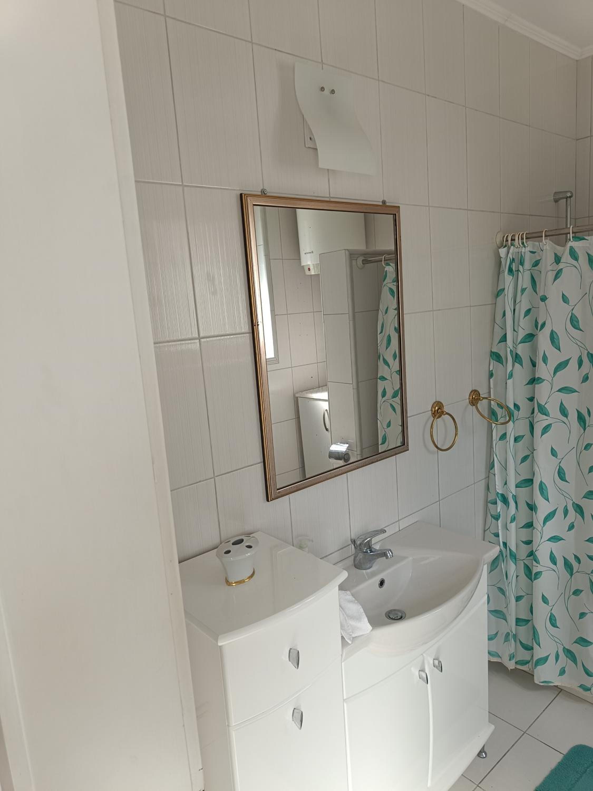 Oliva sea side guest house