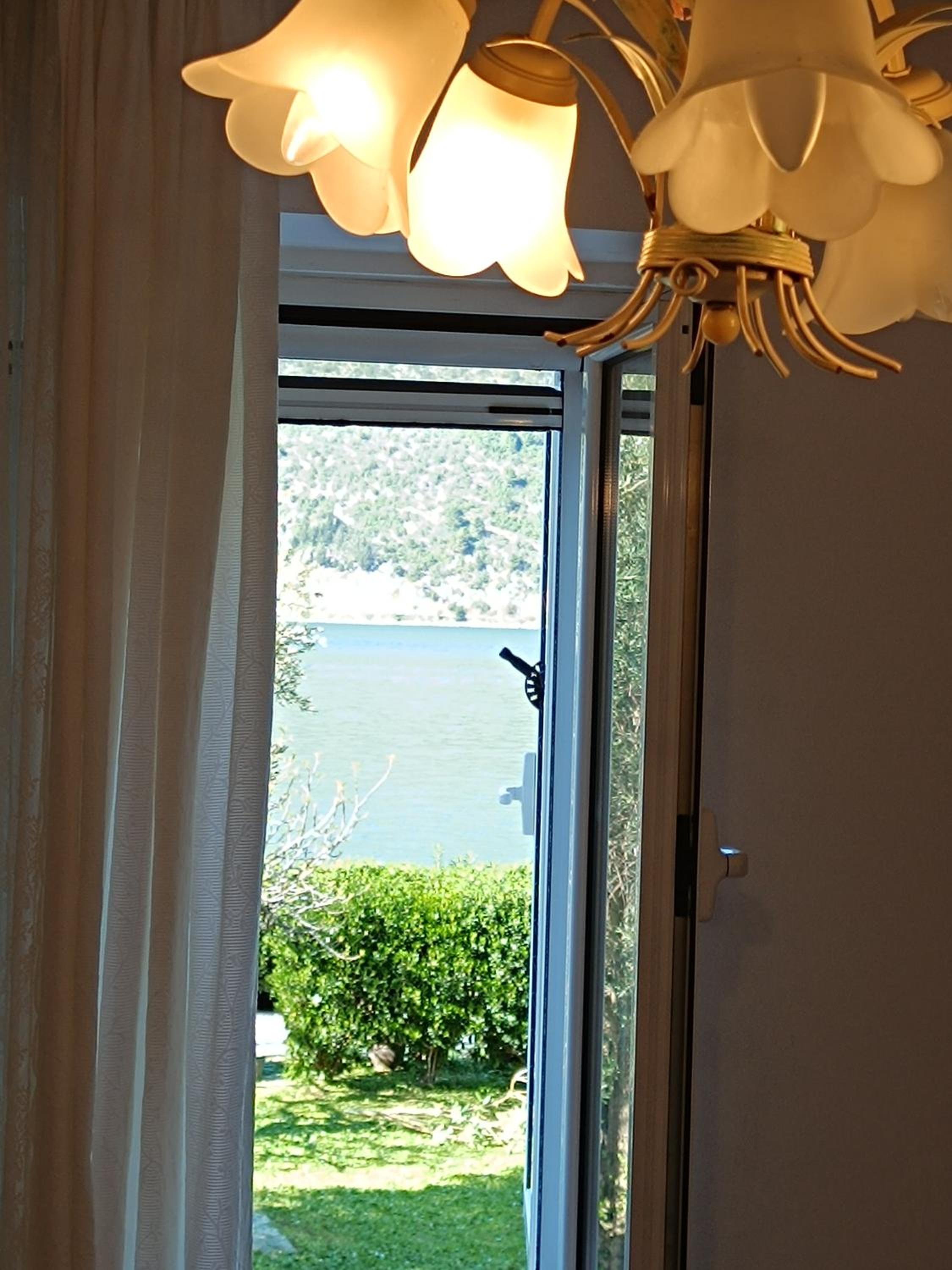 Oliva sea side guest house