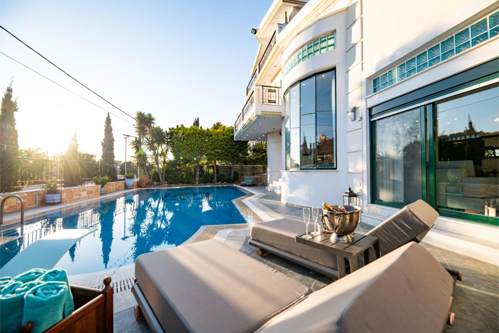 Vouliagmeni Athenian Riviera Villa