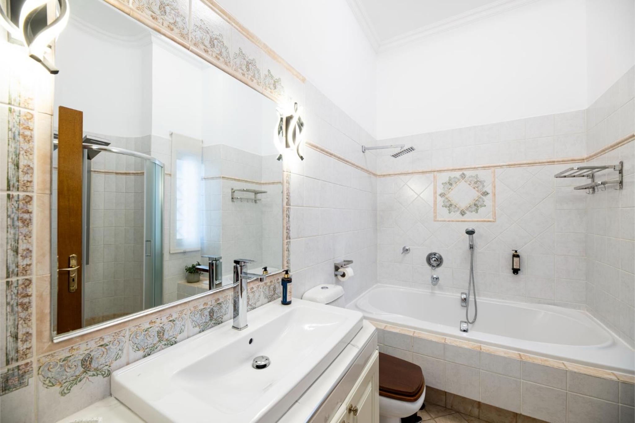 Vouliagmeni Athenian Riviera Villa