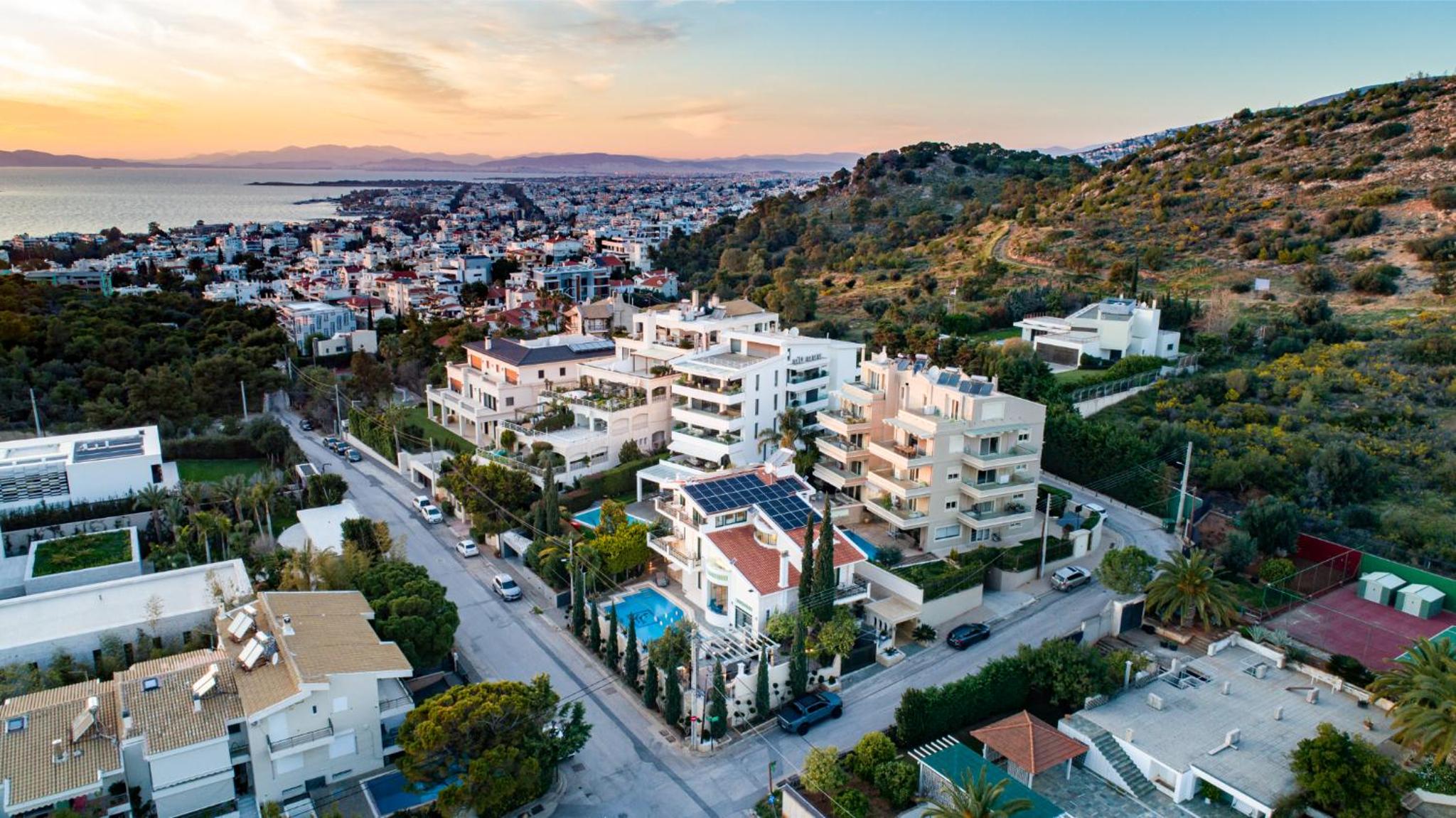 Vouliagmeni Athenian Riviera Villa
