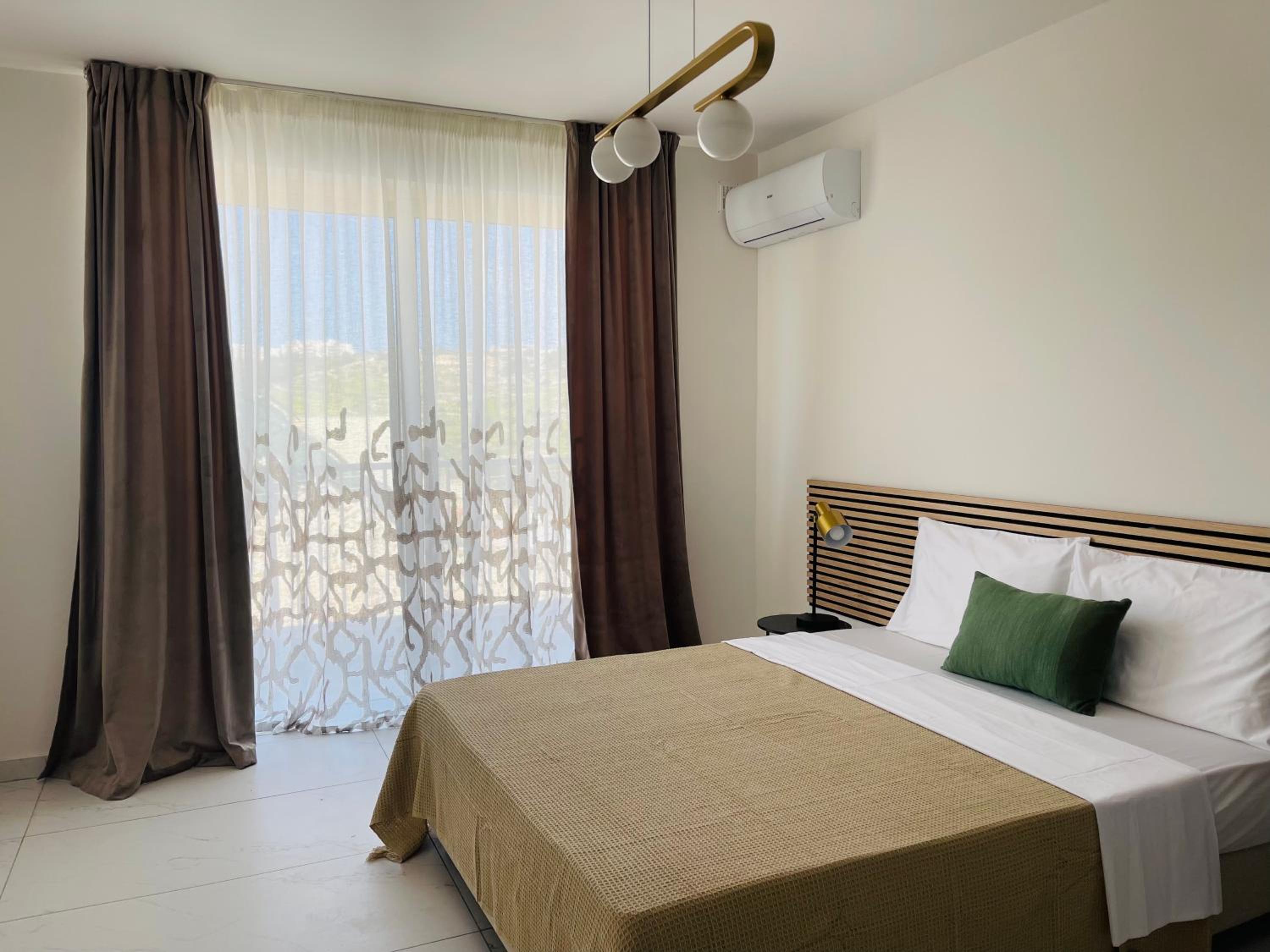 Blu Mar Sea View Apartments — photo 4