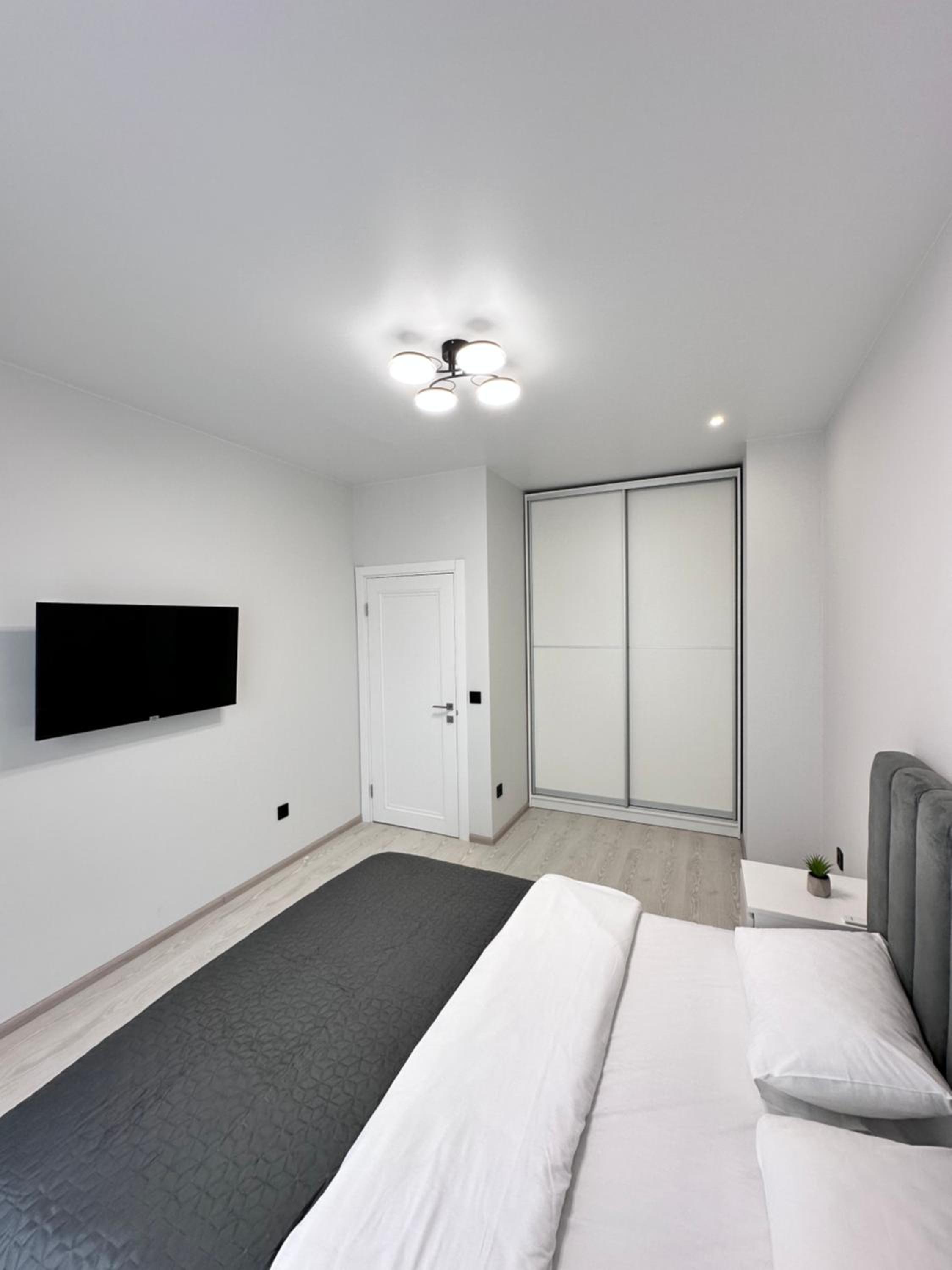 EVURI Apartments Babyak view 2