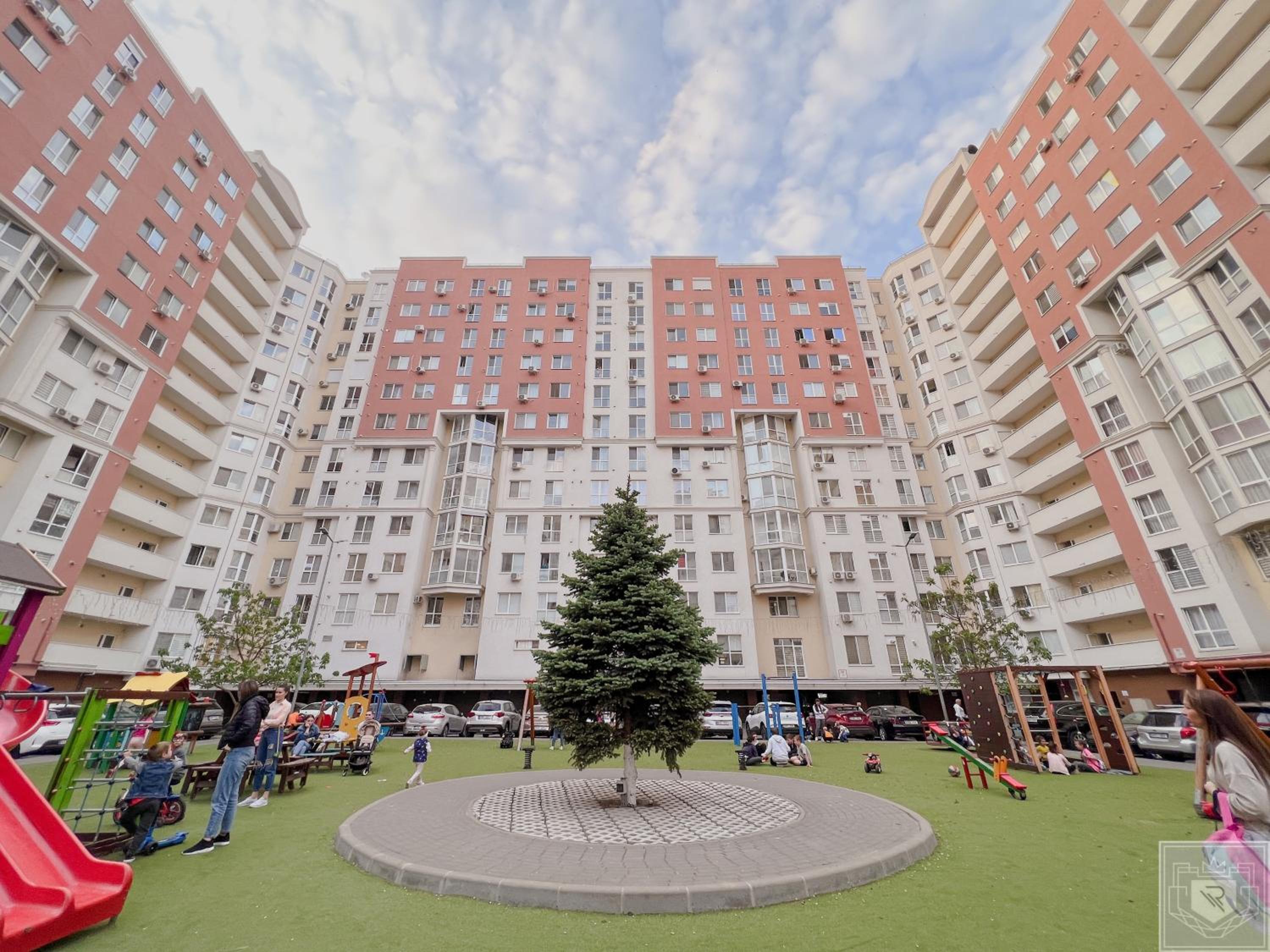 RentHouse Apartments Elegant