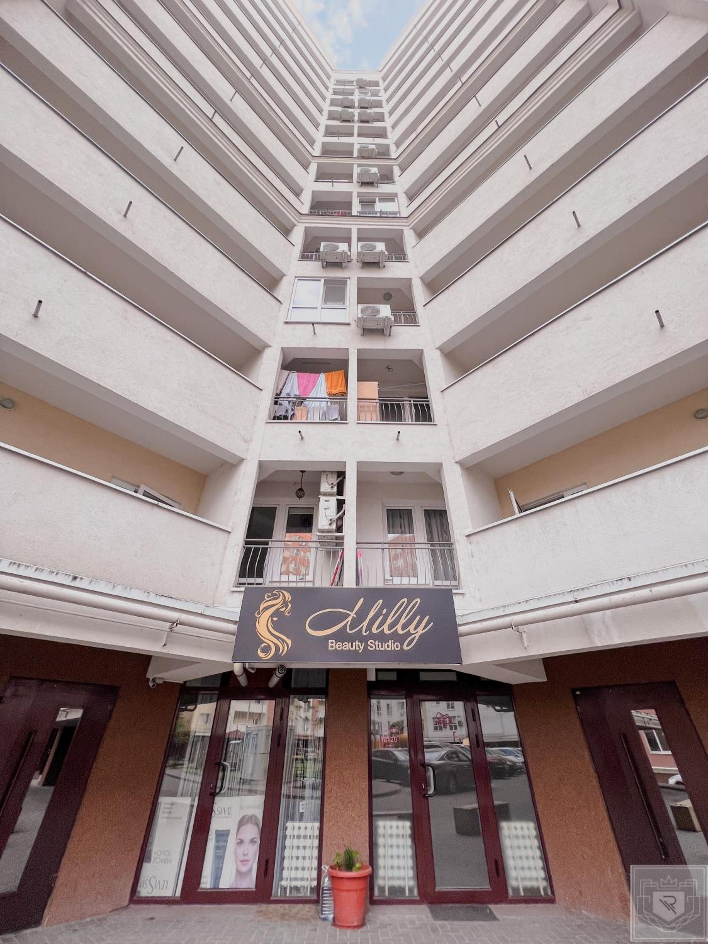 RentHouse Apartments Elegant