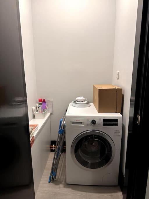 The Glamour of Shoreditch