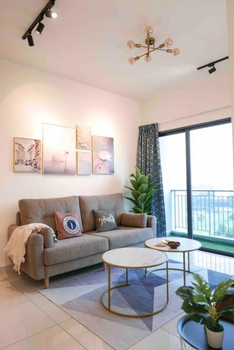 Bukit Jalil Cozy Place 5~7pax