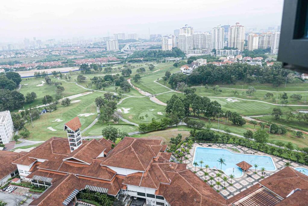 Bukit Jalil Cozy Place 5~7pax