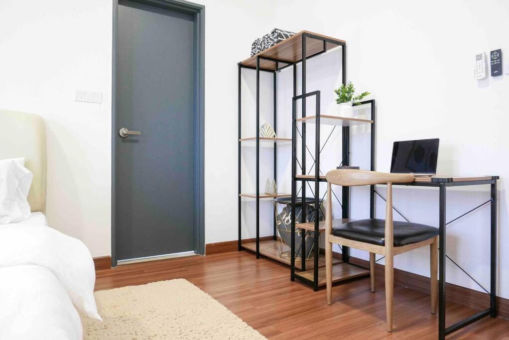 Bukit Jalil Cozy Place 5~7pax