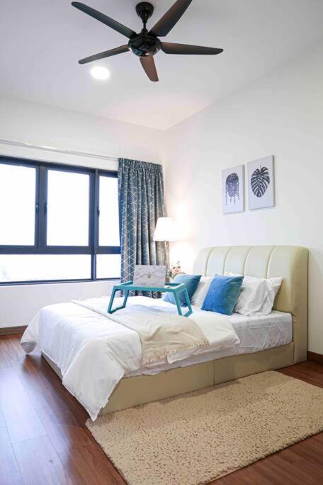 Bukit Jalil Cozy Place 5~7pax