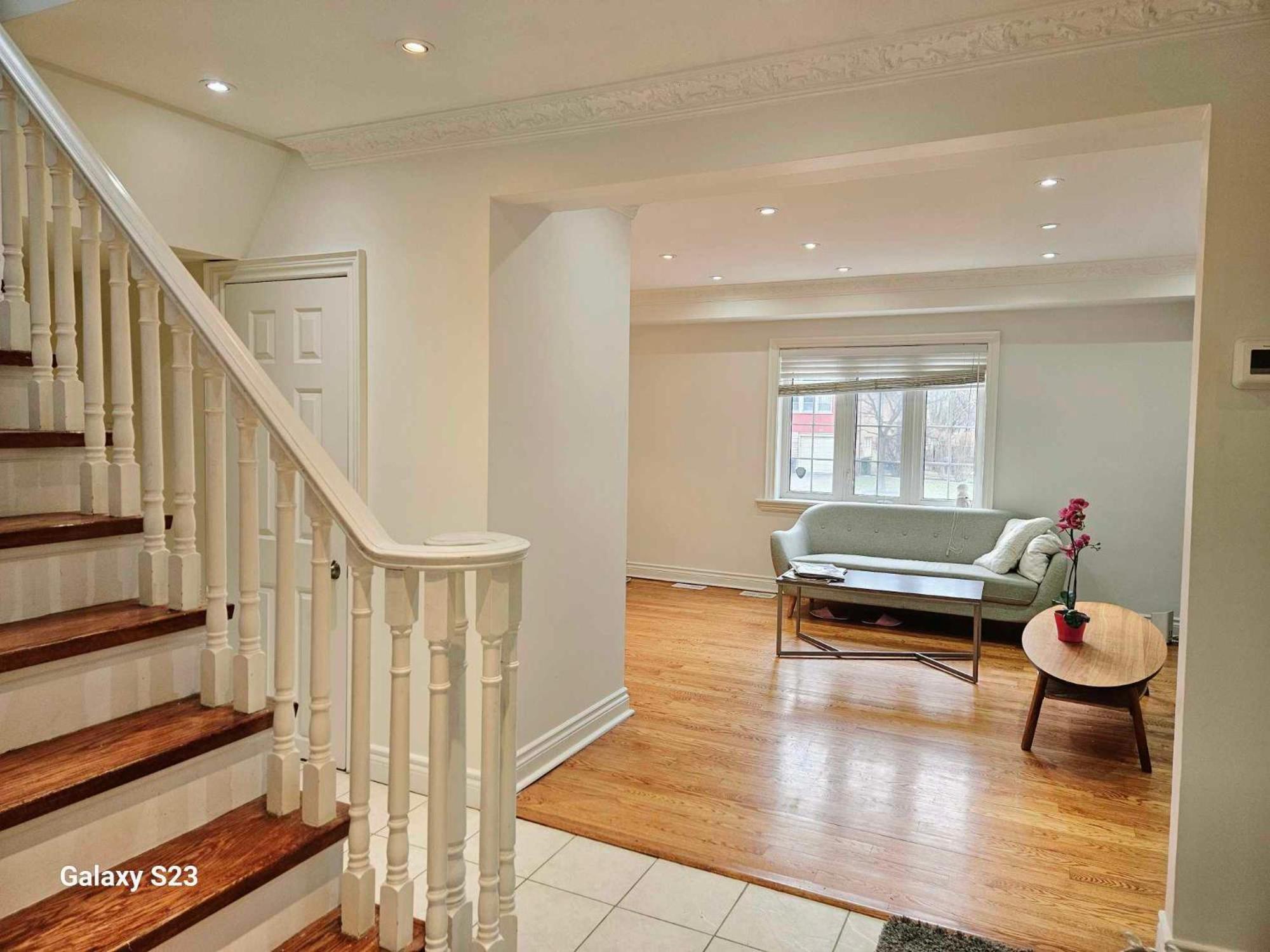 Beautiful Room at Yonge and Sheppard and North York Centre