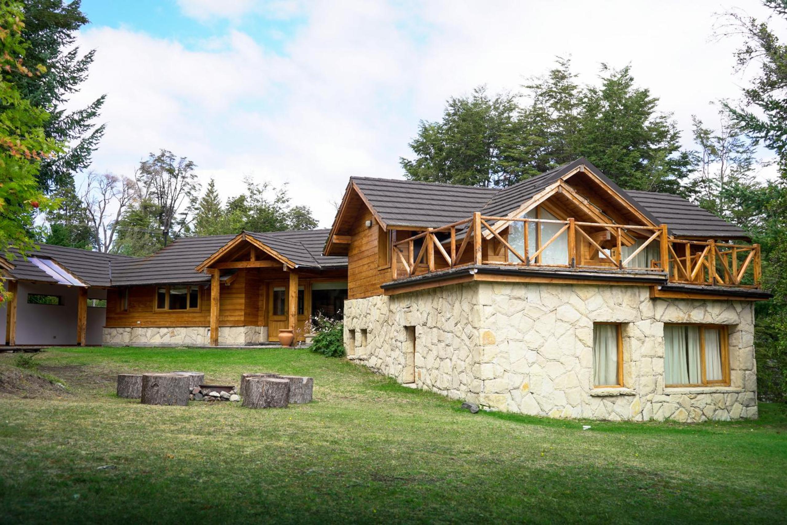 BOG La Florcita - Casa en Puerto Manzano rodeada de bosque