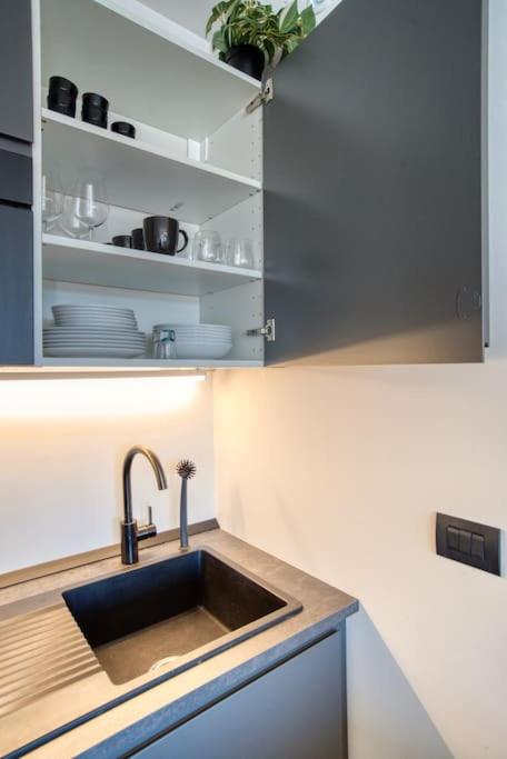 Italianflat - Canal Couture, Navigli Luxury Retreat