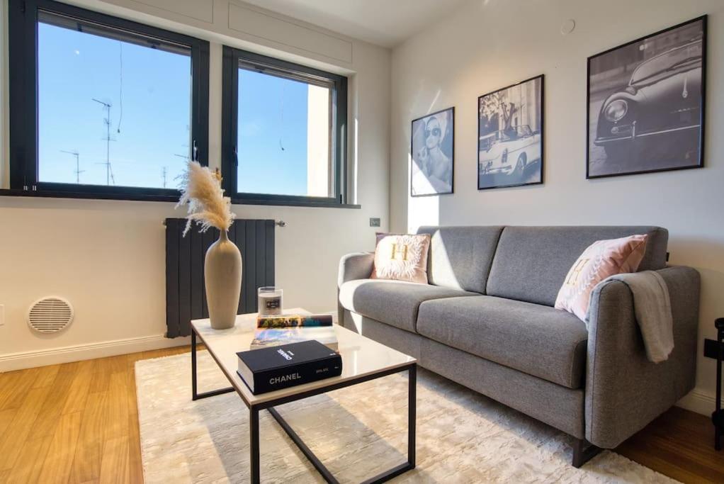 Italianflat - Canal Couture, Navigli Luxury Retreat