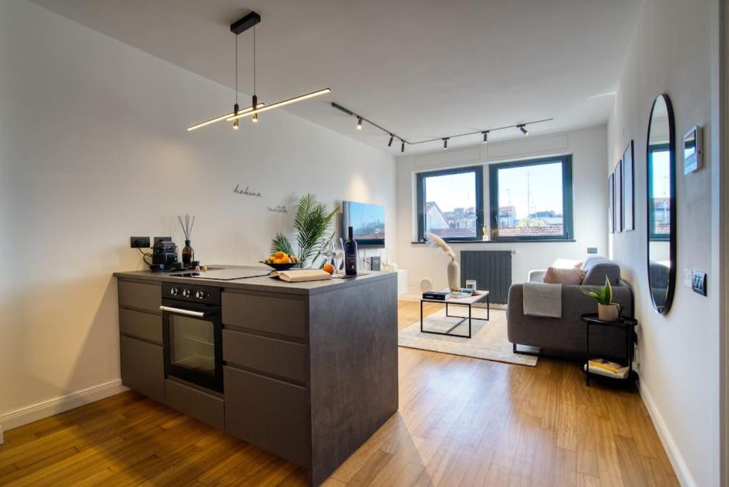 Italianflat - Canal Couture, Navigli Luxury Retreat