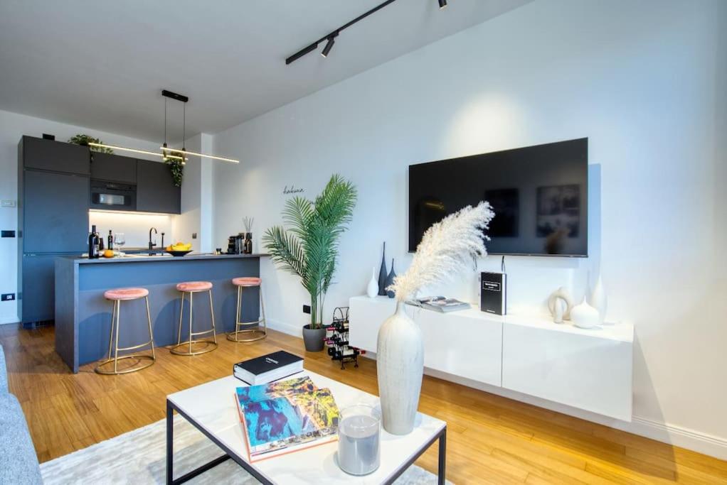 Italianflat - Canal Couture, Navigli Luxury Retreat