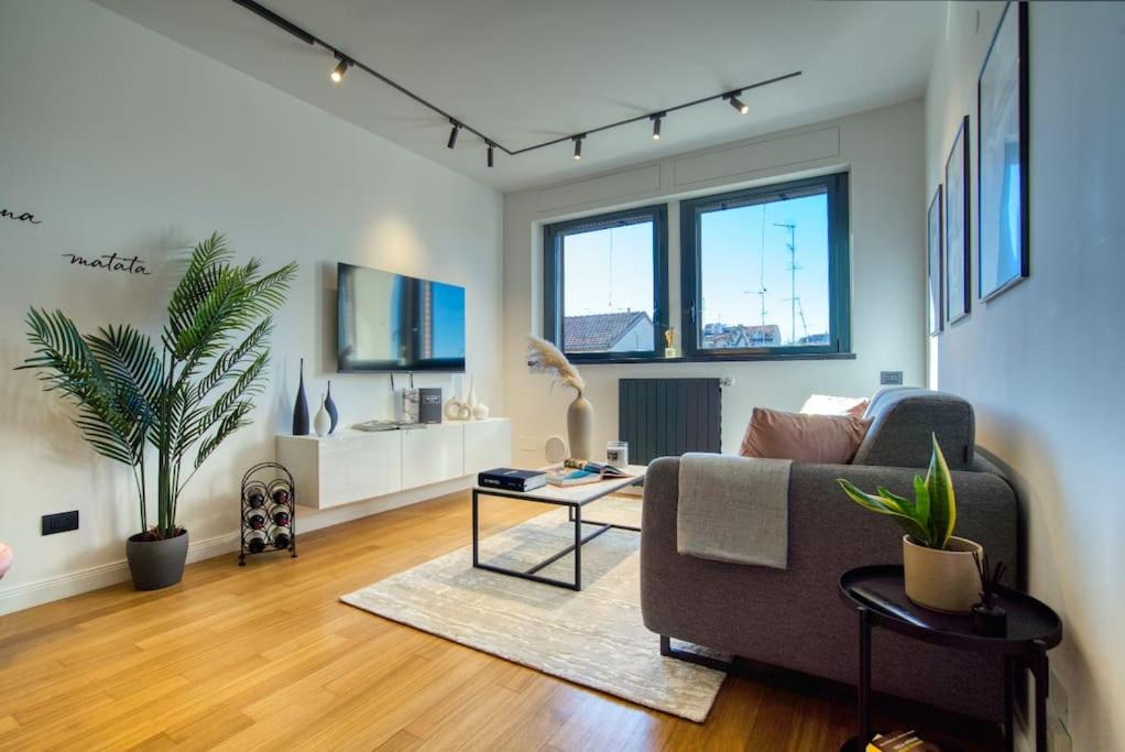 Italianflat - Canal Couture, Navigli Luxury Retreat