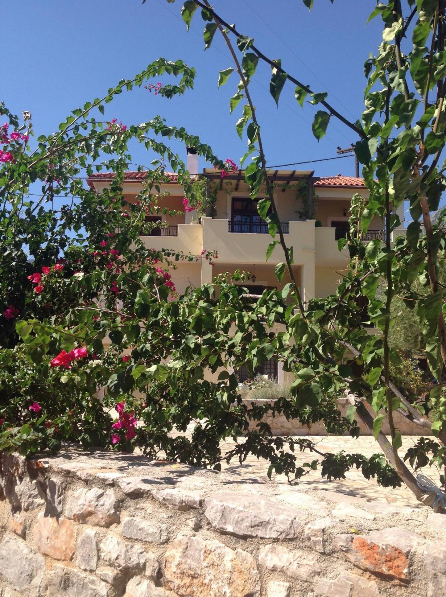 Alexandraki Rooms