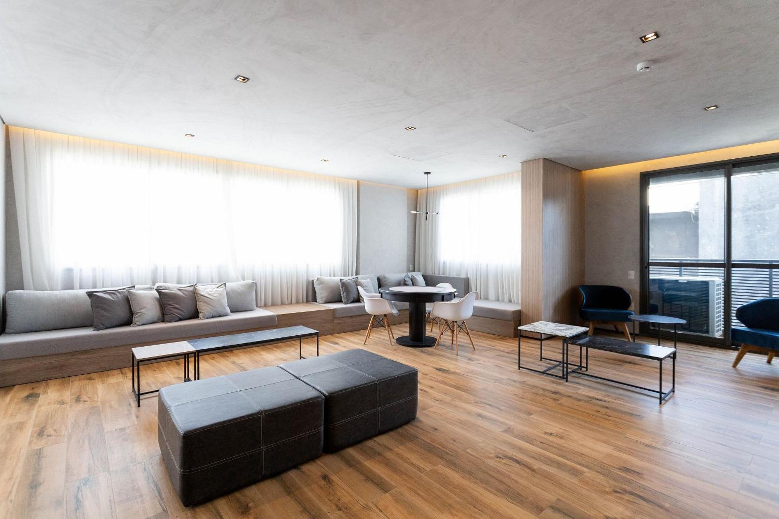 Haus Mitre Residences - Studios per season