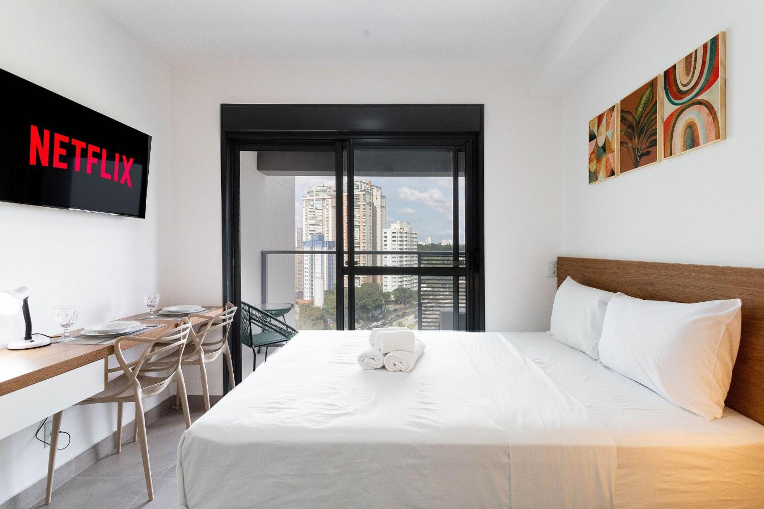 Haus Mitre Residences - Studios per season