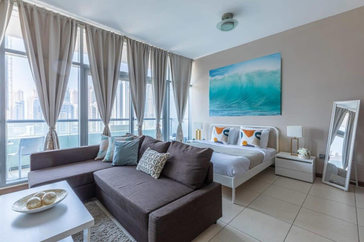 Frank Porter - Indigo Tower — Dubai photo 2