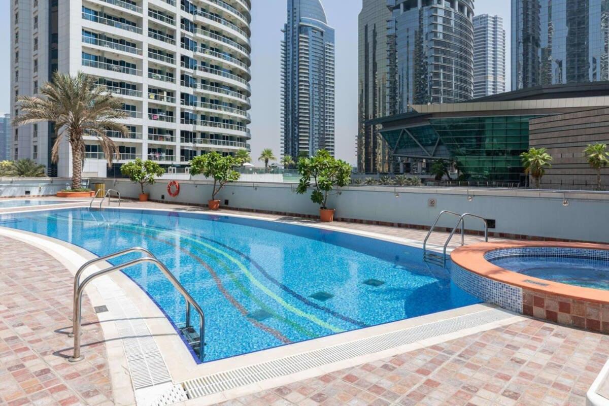 Frank Porter - Indigo Tower — Dubai photo 3