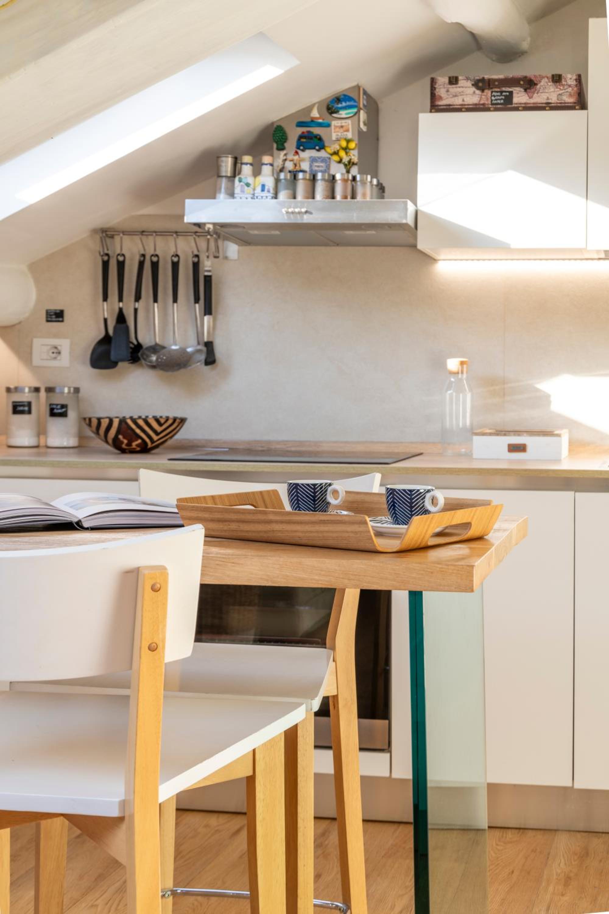 Bright mini studio in the heart of Milan