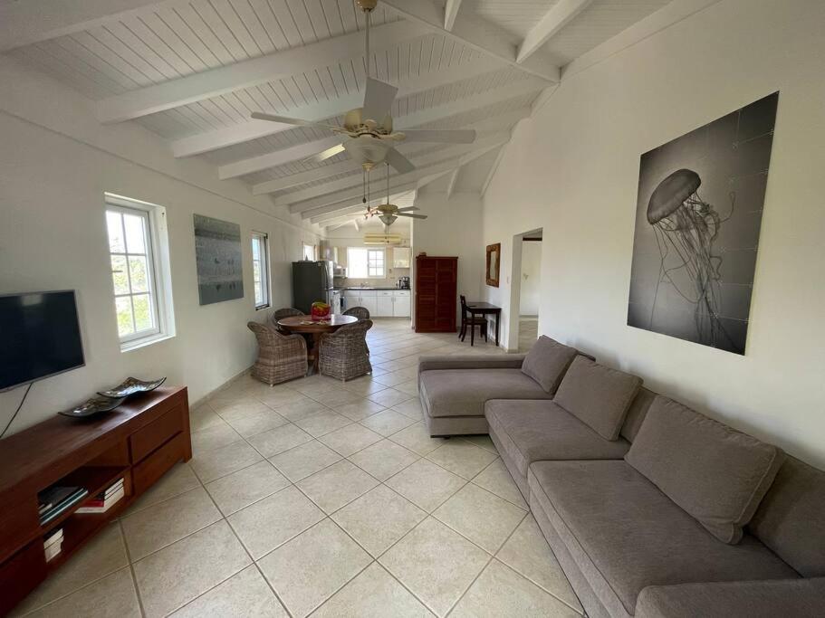 Villa Olivia Top Floor