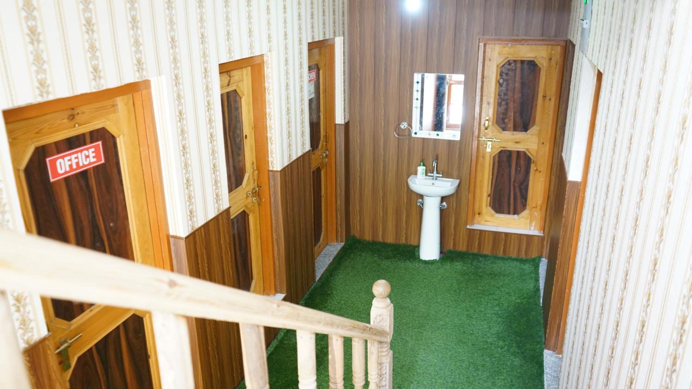 Photo 21