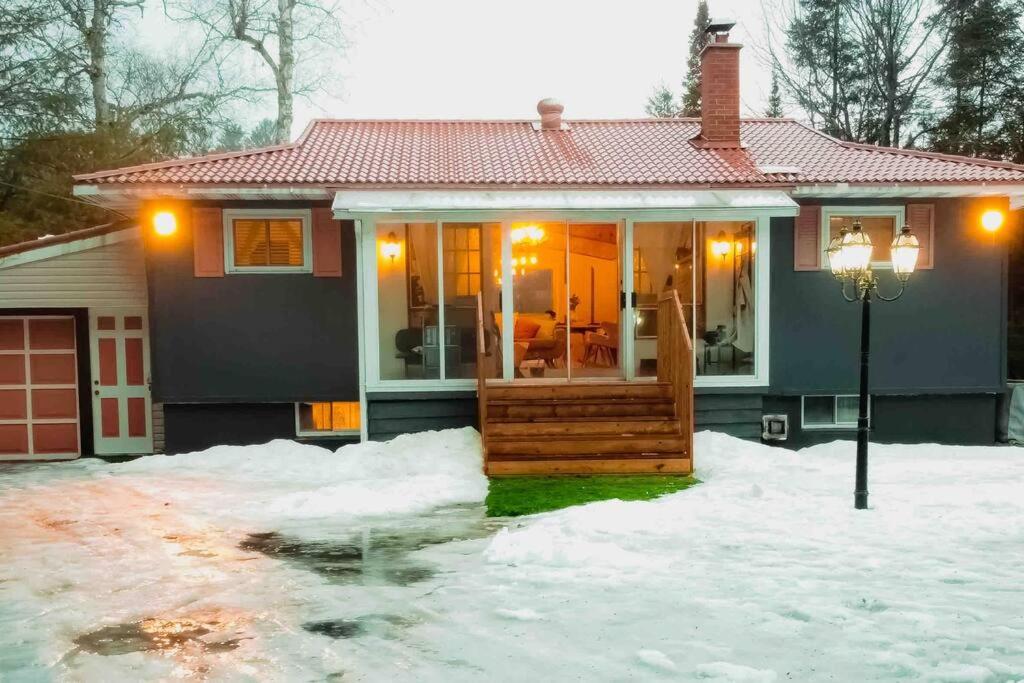 Private Riverfront Cottage in Muskoka - The MARA