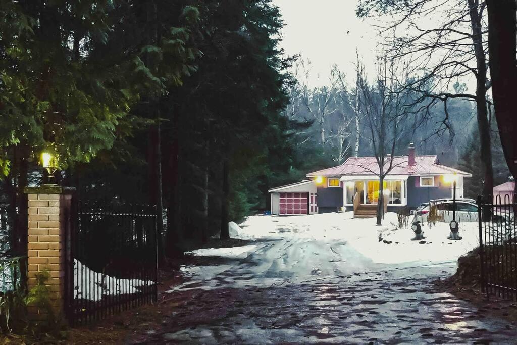 Private Riverfront Cottage in Muskoka - The MARA