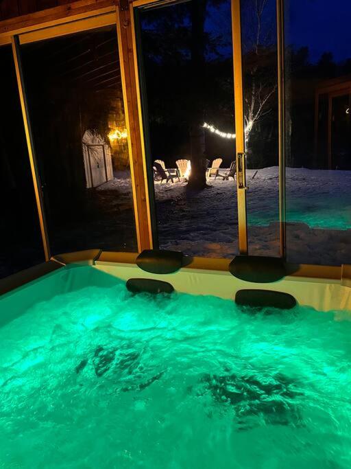 Private Riverfront Cottage in Muskoka - The MARA