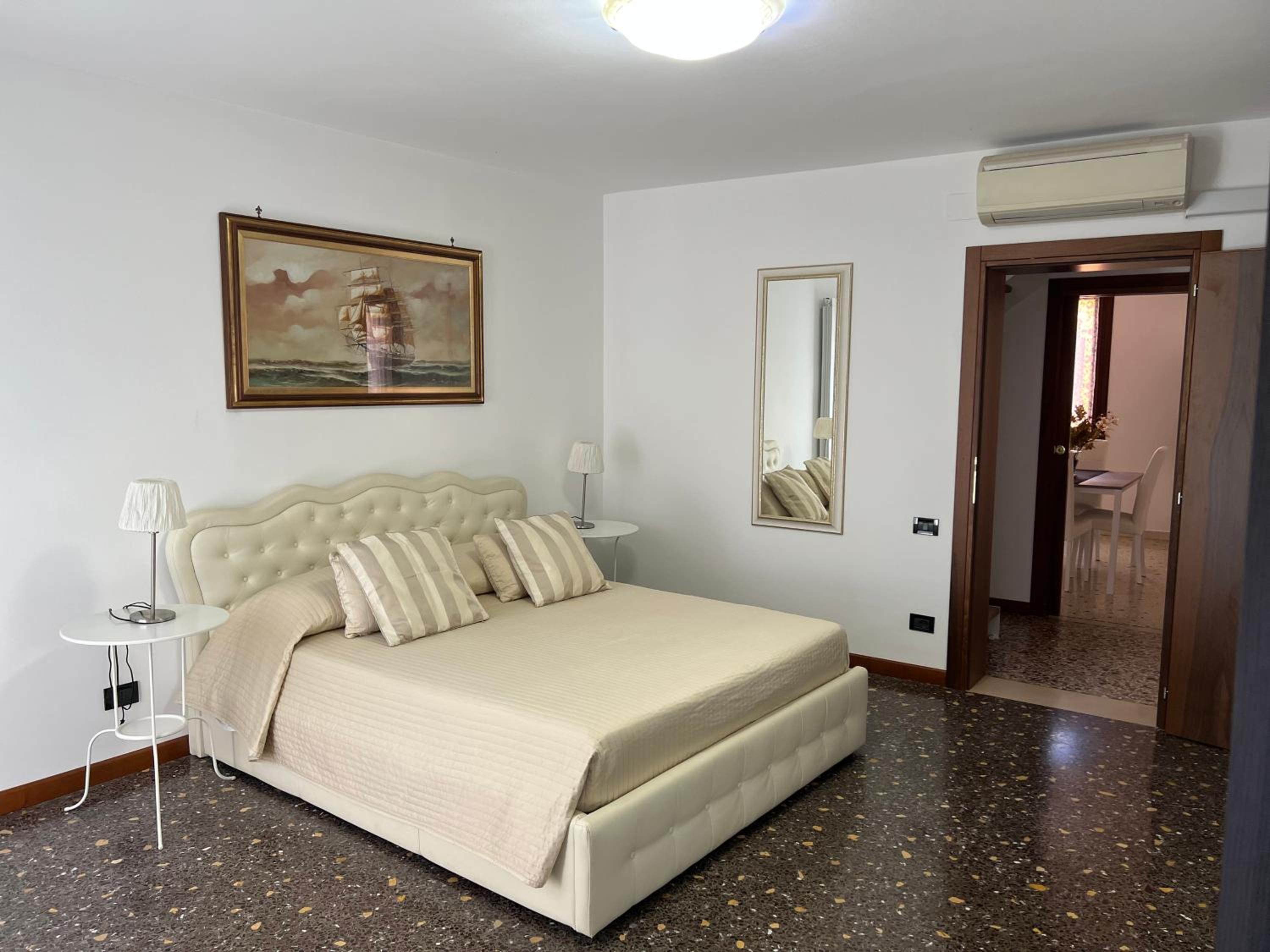 Ca' Delfina Holiday Home
