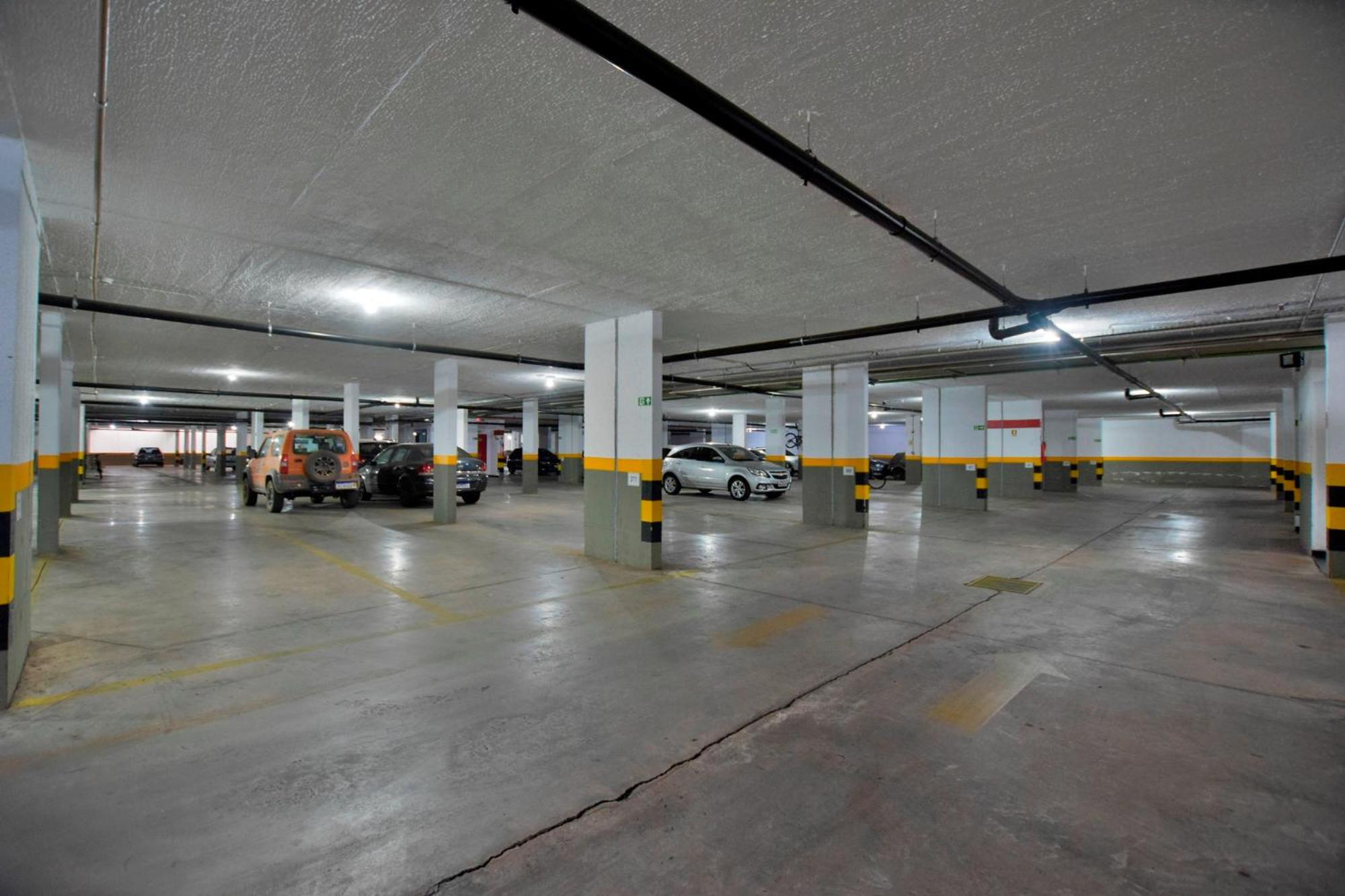 Estudio calmo ao lado do parque