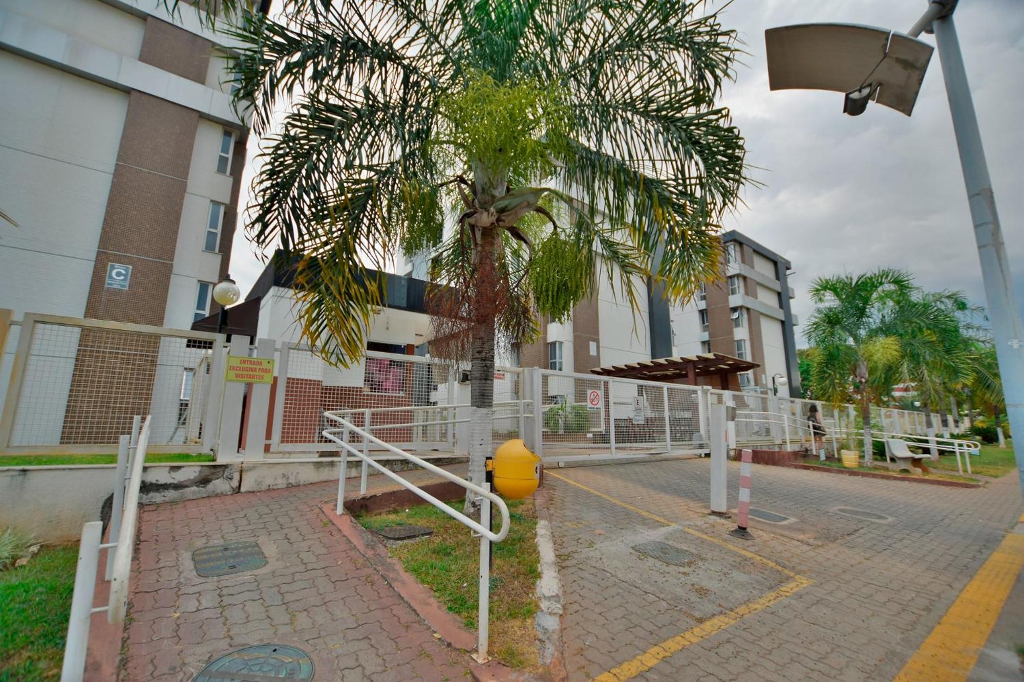 Estudio calmo ao lado do parque