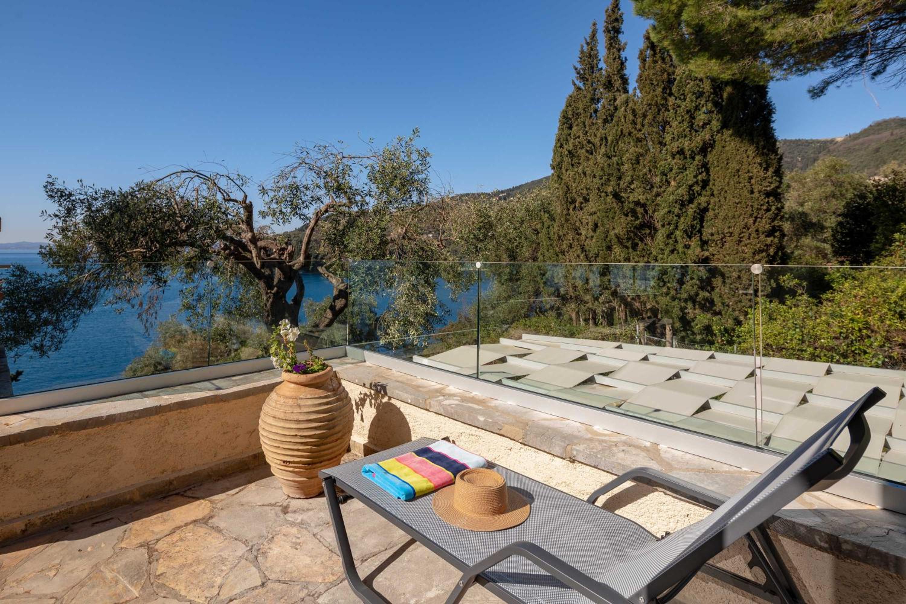 Kalami Lookout Villa
