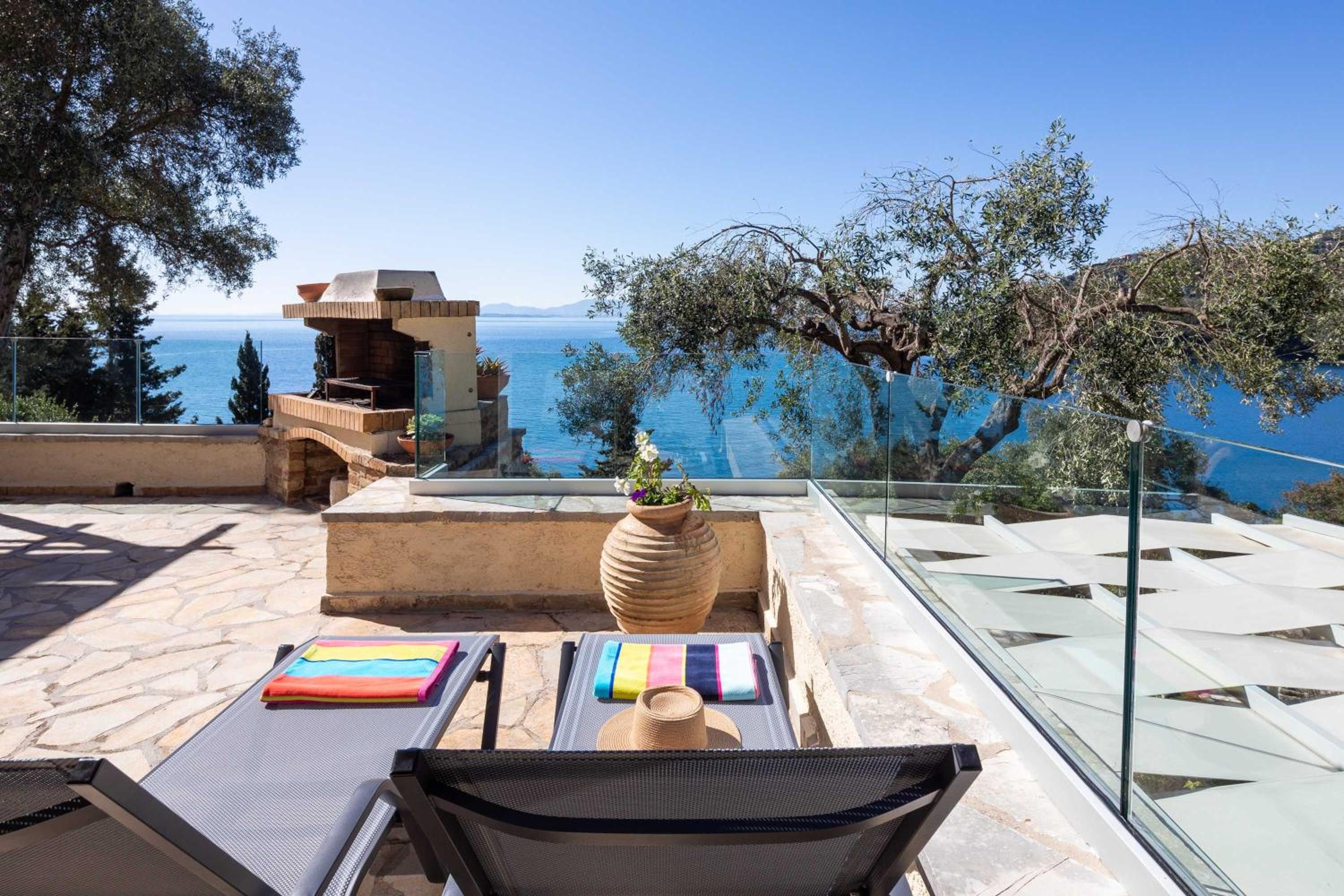 Kalami Lookout Villa